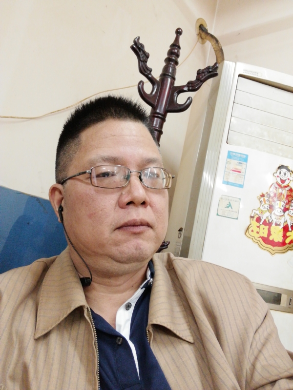 一个人的第一张照片--株洲蓝颜知己交友网