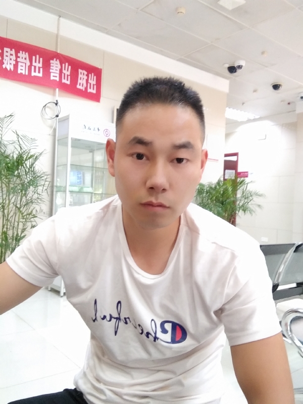 小少的第一张照片--株洲蓝颜知己交友网