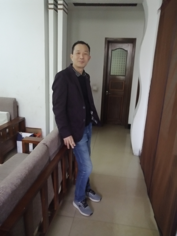 相亲相爱的第一张照片--株洲蓝颜知己交友网